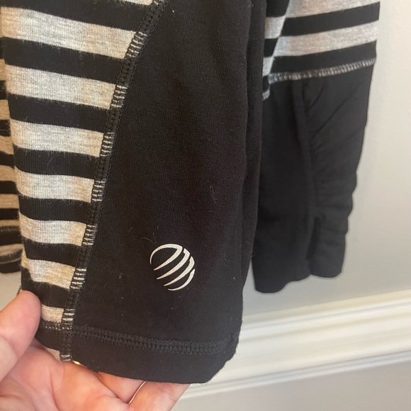 MPG Athletic Top - Picture 6 of 7